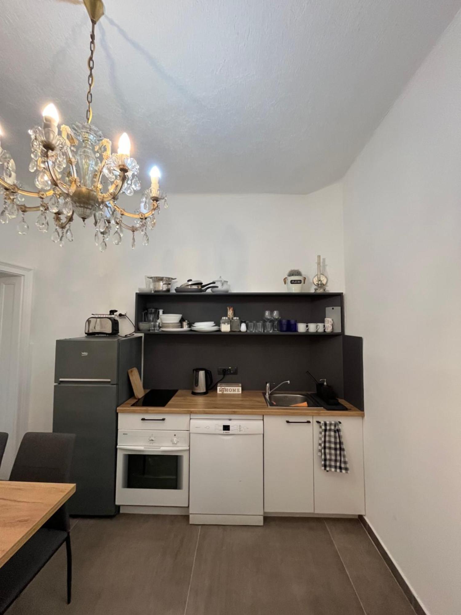 Two Bedroom Apartment Near Slavija Square Βελιγράδι Εξωτερικό φωτογραφία