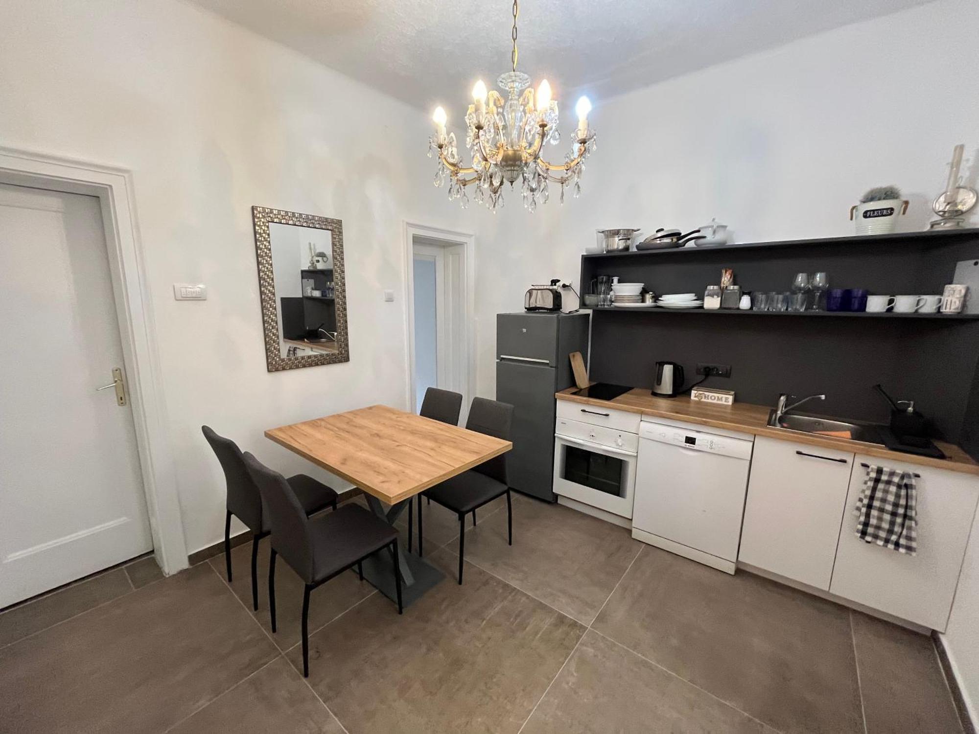 Two Bedroom Apartment Near Slavija Square Βελιγράδι Εξωτερικό φωτογραφία
