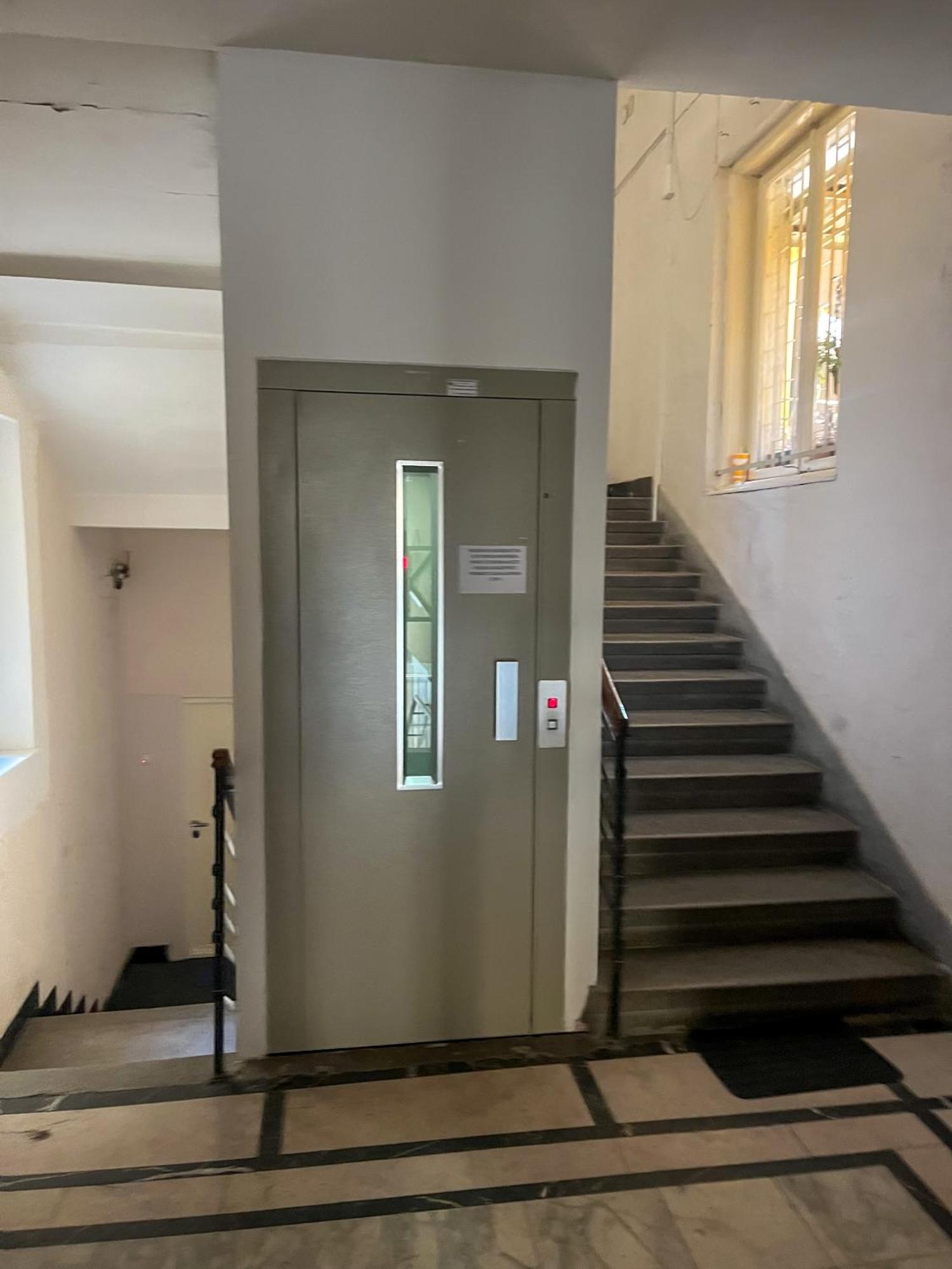 Two Bedroom Apartment Near Slavija Square Βελιγράδι Εξωτερικό φωτογραφία